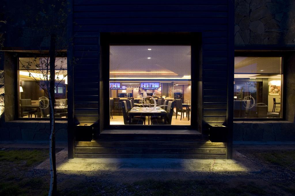 Imago Hotel & Spa El Calafate Exteriör bild
